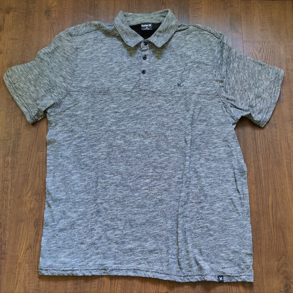 New without tags Hurley size xl polo
